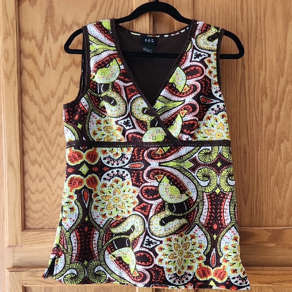 Retro Women's Paisley Print Top